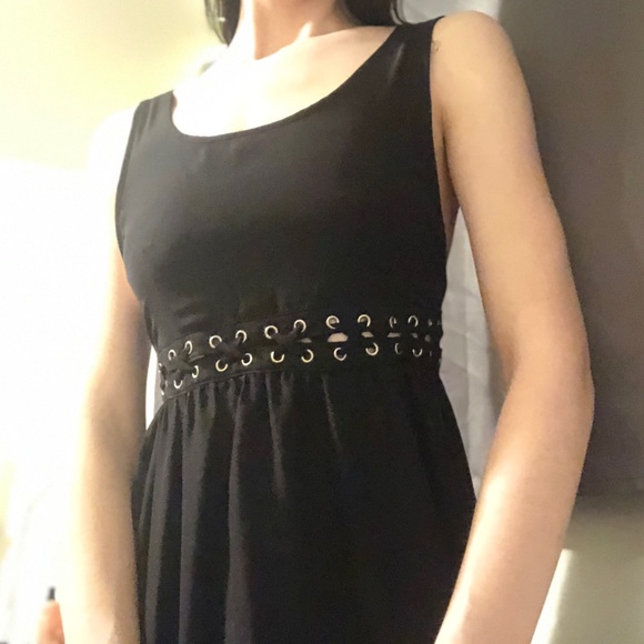 Gothic Maxi Dress - Picture 4 of 5